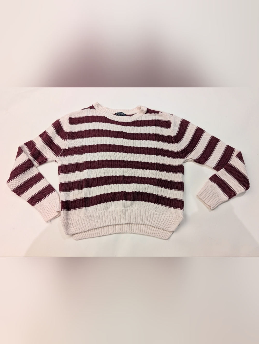 Forever 21 Off White and Burgundy Striped Cropped Crewneck Sweater
